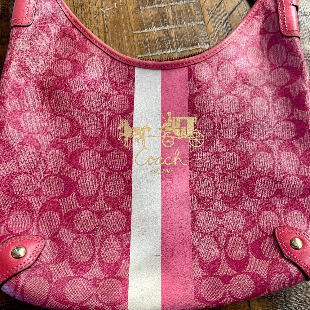 Coach large purse with detachable crossbody strap and gold hardware